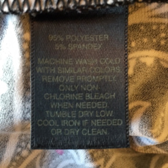 White House Black Market Paisley Sleeveless Tunic. D/A138/ - Picture 4 of 4